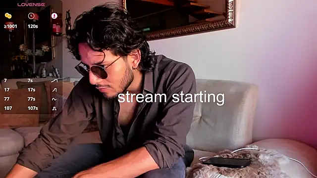 Snapshot of Nicholasrodrii chatting on 01.20.25 Nicholasrodrii online show from 01.20.25