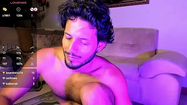 Snapshot of Nicholasrodrii chatting on 02.02.25 Nicholasrodrii online show from 02.02.25