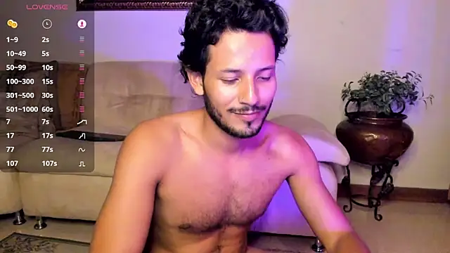 Snapshot of Nicholasrodrii chatting on 02.08.25 Nicholasrodrii online show from 02.08.25