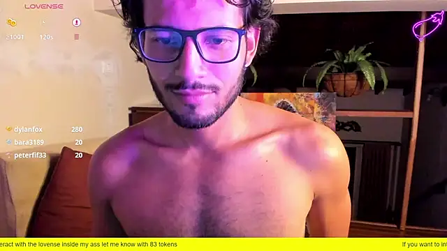 Snapshot of Nicholasrodrii chatting on 02.12.25 Nicholasrodrii online show from 02.12.25