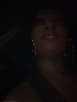 Snapshot of SalomeRestrepo chatting on 04.15.26 SalomeRestrepo online show from 04.15.26