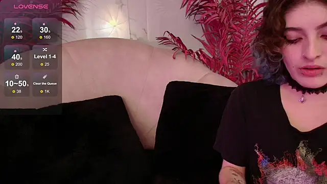 EvaHalsey online show from 01.15.26