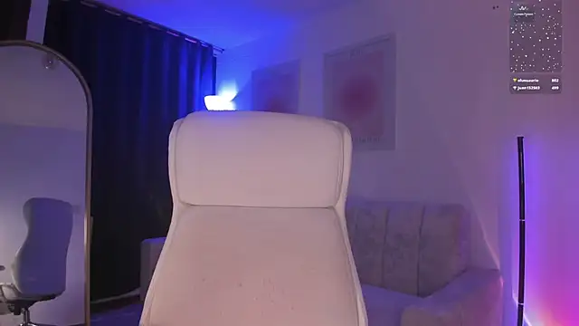 Snapshot of Gisell_Daniela1 chatting on 01.14.25 Gisell Daniela1 online show from 01.14.25