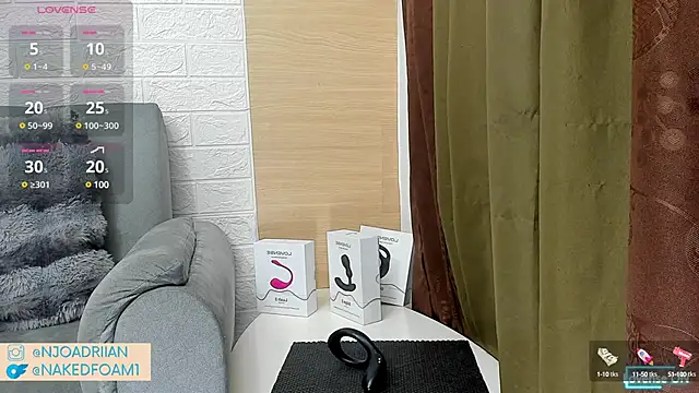 nakedfoam1 online show from 02.27.25