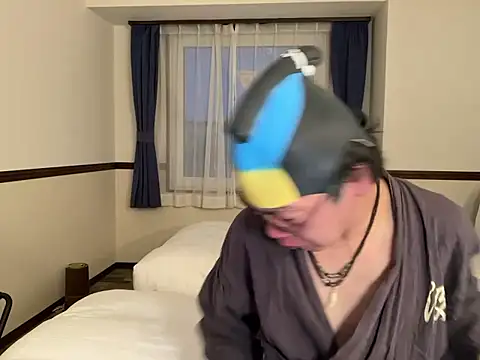 r xyz01 online show from 01.11.26