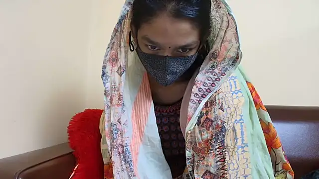 Srabontii online show from 12.02.25