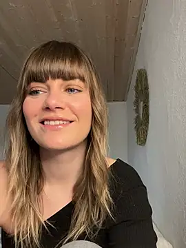 Milla  one online show from 02.13.25