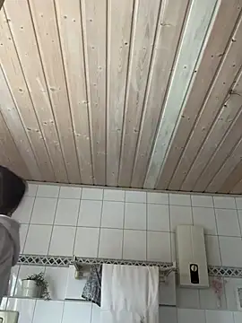 Milla  one online show from 02.26.25