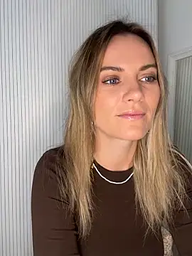 Milla  one online show from 11.11.25