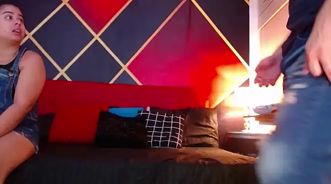 Snapshot of CindyandCarlo chatting on 12.27.24 CindyandCarlo online show from 12.27.24