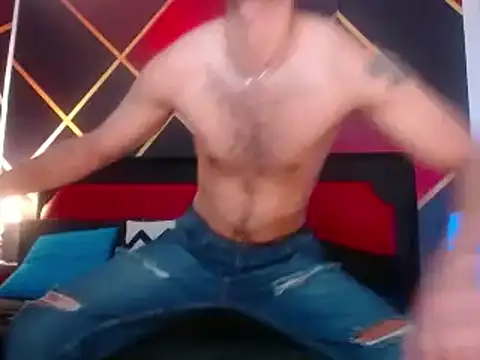 Snapshot of CindyandCarlo chatting on 02.16.25 CindyandCarlo online show from 02.16.25