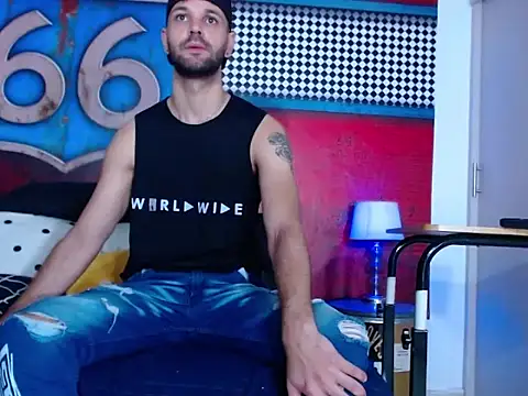 Snapshot of CindyandCarlo chatting on 03.22.25 CindyandCarlo online show from 03.22.25