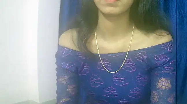 Snapshot of Cute_Sanna chatting on 01.11.25 Cute Sanna online show from 01.11.25