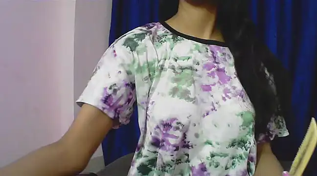 Snapshot of Cute_Sanna chatting on 01.25.25 Cute Sanna online show from 01.25.25