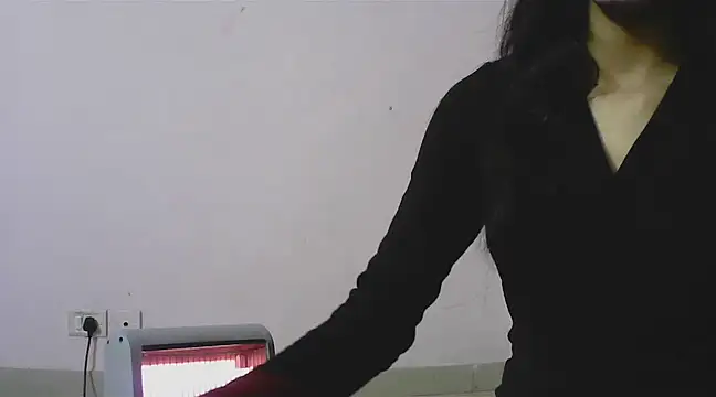 Snapshot of Cute_Sanna chatting on 02.16.25 Cute Sanna online show from 02.16.25