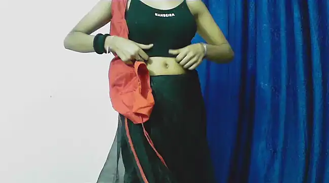 Snapshot of Cute_Sanna chatting on 02.17.25 Cute Sanna online show from 02.17.25