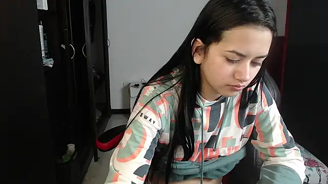 kayla k18 online show from 02.17.25