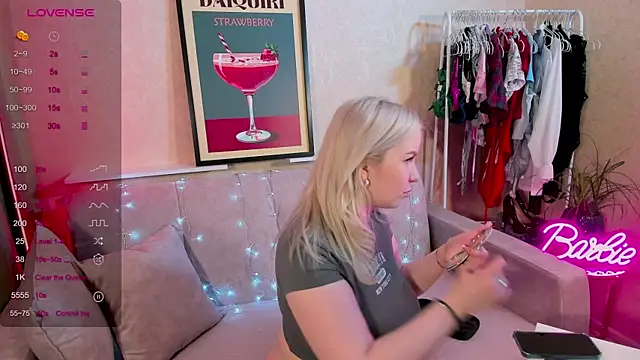 Snapshot of Tasty_booty chatting on 03.06.25 Tasty booty online show from 03.06.25