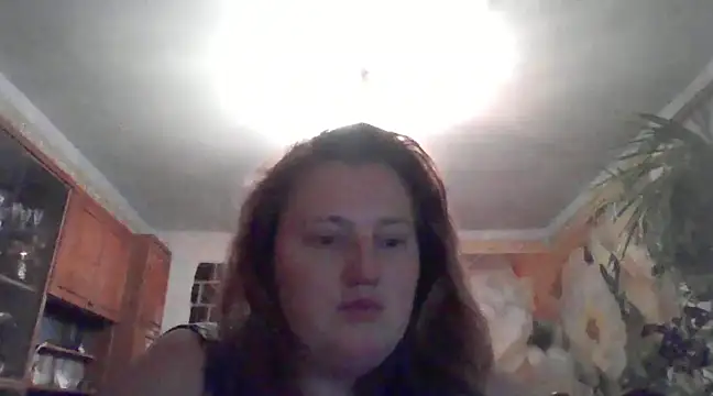 Snapshot of GoldenPearl29 chatting on 12.26.24 GoldenPearl29 online show from 12.26.24