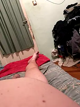 Snapshot of VerylittleDICK11 chatting on 10.01.25 VerylittleDICK11 online show from 10.01.25