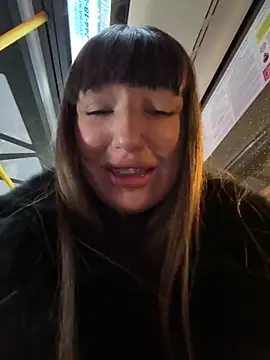 Snapshot of Sophie_Avory chatting on 12.18.25 Sophie Avory online show from 12.18.25