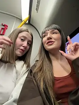 Snapshot of Sophie_Avory chatting on 04.13.26 Sophie Avory online show from 04.13.26