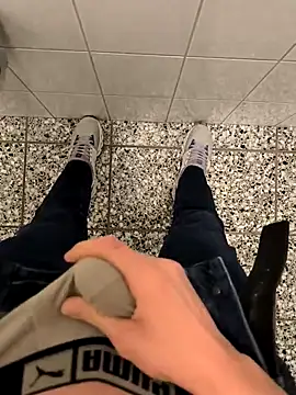 geilehecke1 online show from 01.24.25