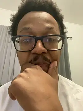 Snapshot of demonpt3 chatting on 02.08.25 demonpt3 online show from 02.08.25