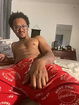 Snapshot of demonpt3 chatting on 02.14.25 demonpt3 online show from 02.14.25