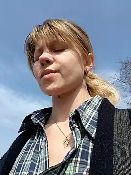 astiSWEET online show from 03.22.25