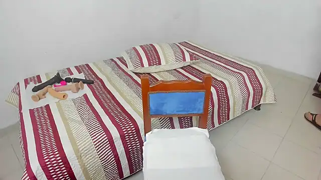 Snapshot of Juana_Sweet chatting on 09.24.25 Juana Sweet online show from 09.24.25