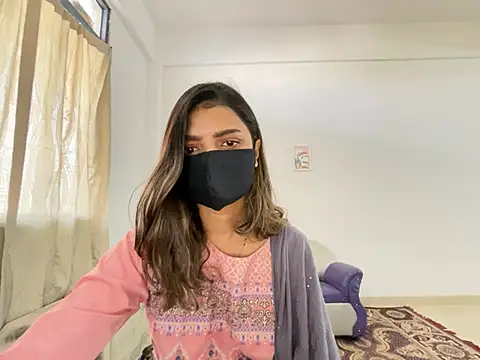 Snapshot of MaYaa__11 chatting on 12.19.24 MaYaa 11 online show from 12.19.24