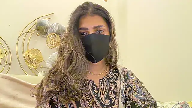 Snapshot of MaYaa__11 chatting on 06.17.26 MaYaa 11 online show from 06.17.26