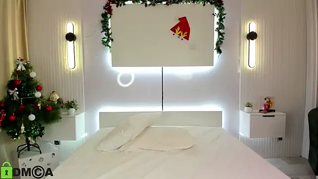 Snapshot of Lola_Peach chatting on 01.07.25 Lola Peach online show from 01.07.25