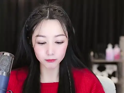 Nuyoah-77 online show from 02.02.25