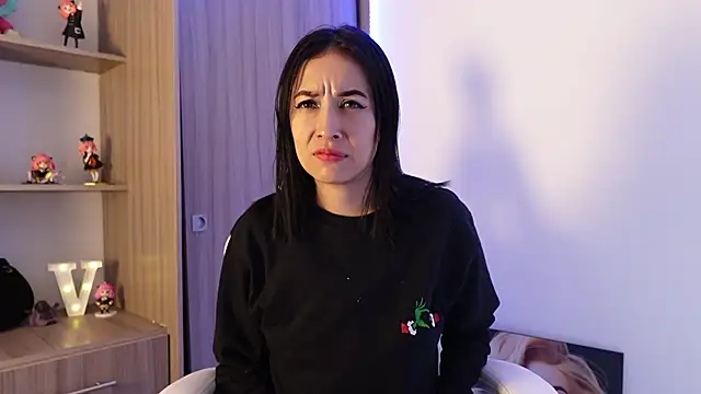 ValeriaCox online show from 03.13.25