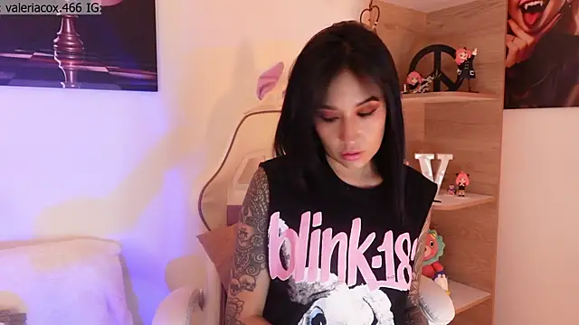 ValeriaCox online show from 09.29.25