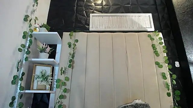 Mia Rinn online show from 02.27.25