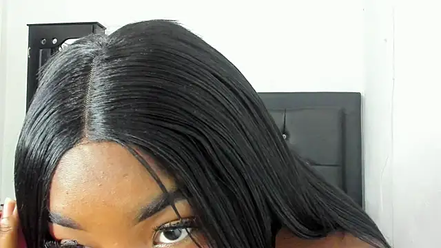 Snapshot of Natassha_brown1 chatting on 09.10.25 Natassha brown1 online show from 09.10.25