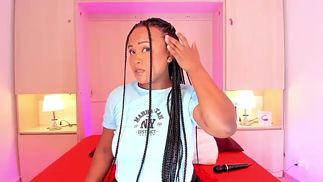 EmilyyStuart online show from 02.27.25