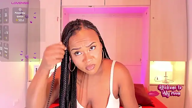 EmilyyStuart online show from 03.14.25