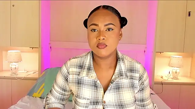 EmilyyStuart online show from 02.09.26