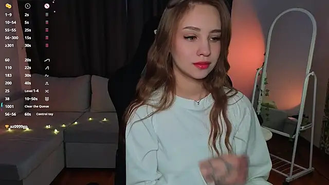 Snapshot of Alice_loft chatting on 10.12.25 Alice loft online show from 10.12.25