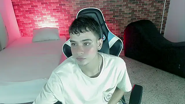 zacariasss  online show from 09.21.25