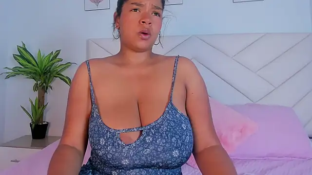 Brianna bigboobs online show from 01.03.25