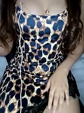 Snapshot of Patrona-fifi chatting on 02.13.25 Patrona-fifi online show from 02.13.25