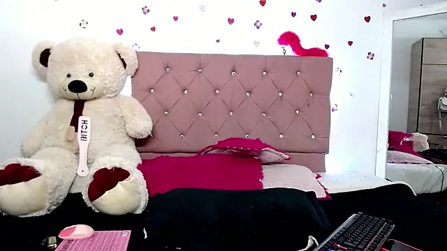 Riossvale online show from 01.08.25