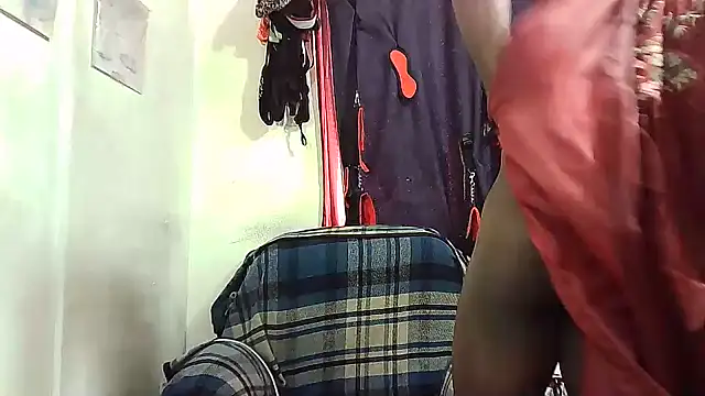 yezz3011 online show from 12.16.25