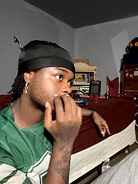 SluttyLyfe4L online show from 10.20.25