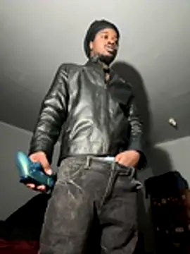 SluttyLyfe4L online show from 12.16.25